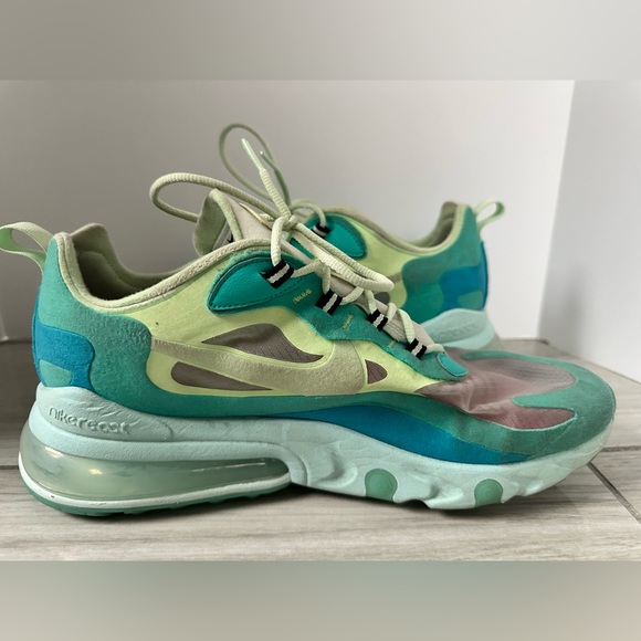 Men’s Nike Air Max React - Picture 5 of 6